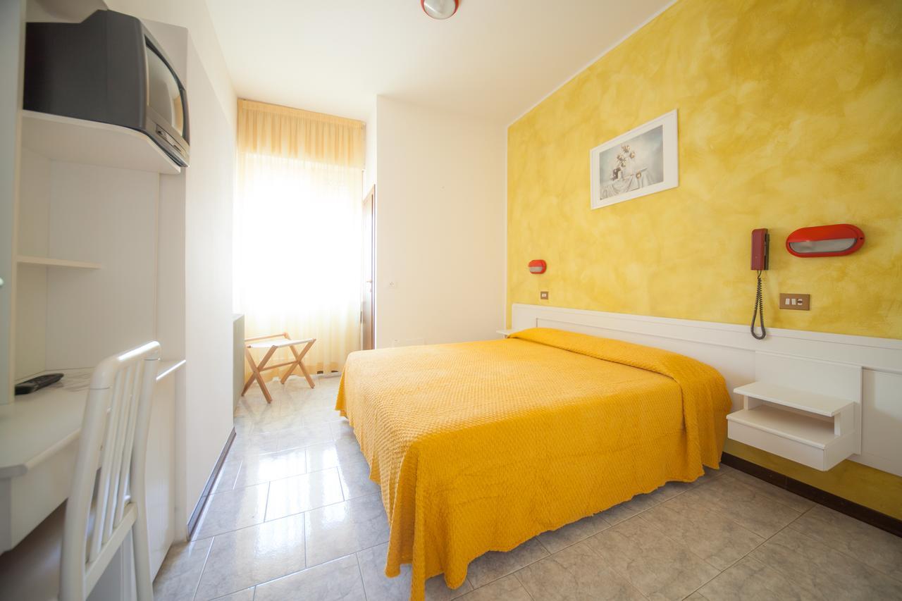 Hotel Ulisse Carpegna Ngoại thất bức ảnh