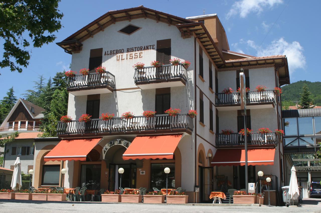 Hotel Ulisse Carpegna Ngoại thất bức ảnh